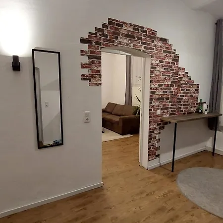 Urban Hideaway - Stylish Downtown Apartment Διαμέρισμα *